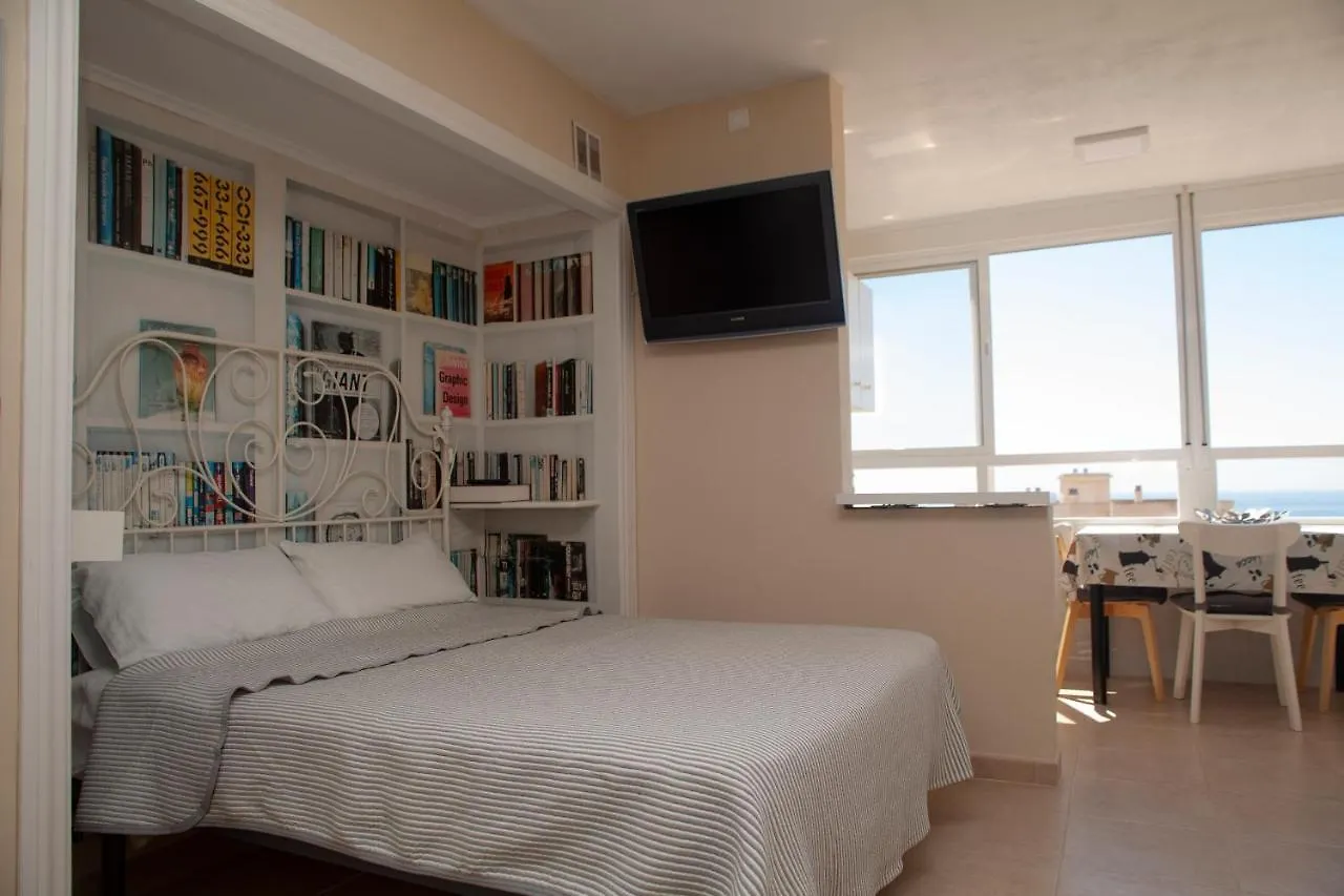 Estudio Con Vistas Al Mar Y Montana Benalmádena Spanien